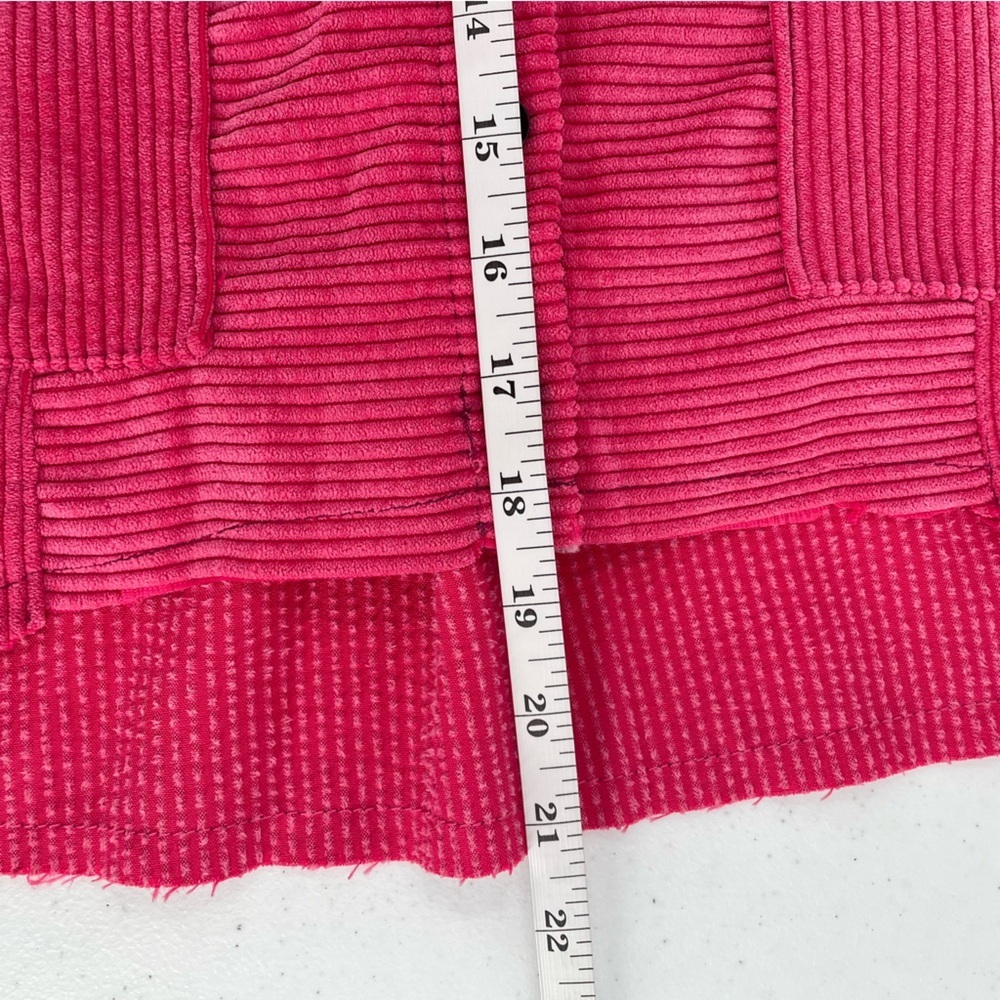 Urban Outfitters BDG Rodney Hot Pink Corduroy Cropped Button-Down Shirt Jacket - Picture 12 of 13